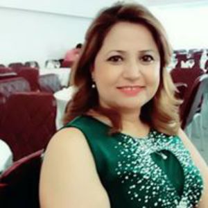 Aida B.