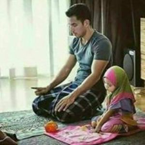 Youssef E.