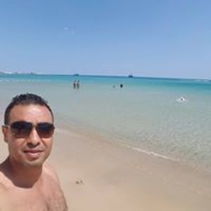 Tarek B.