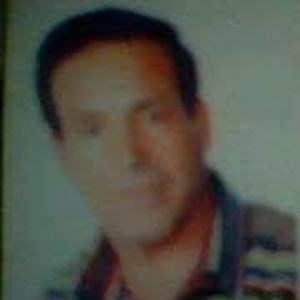عمر ب.