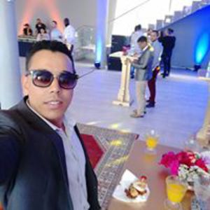 Moulay Y.